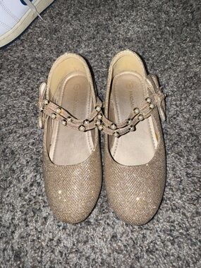 Sparkle Pearl-Trim Mary Jane Kids Shoes - Gold